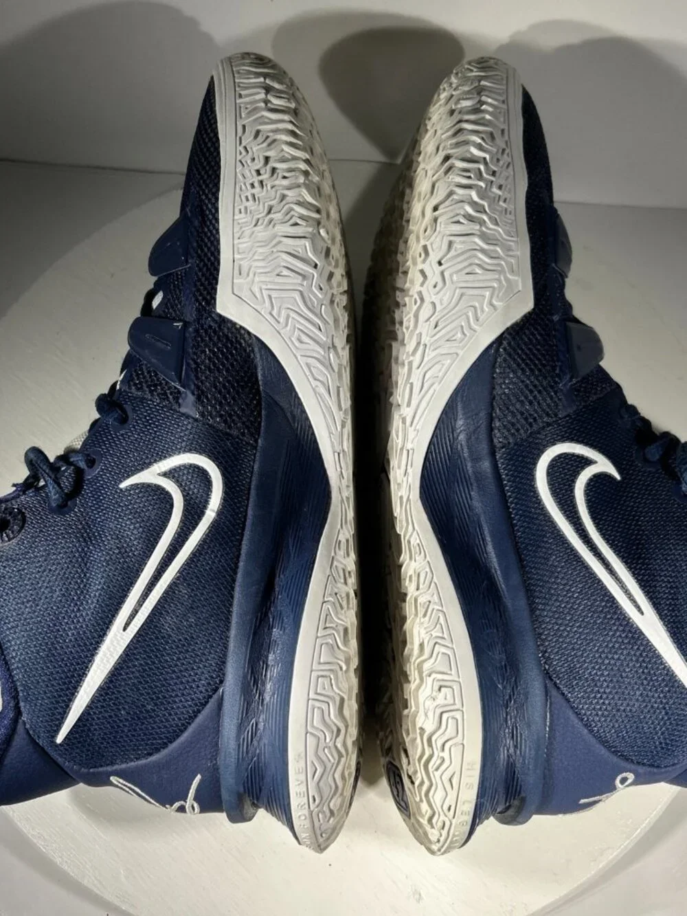 Nike Kyrie 7 TB Boys Mens Basketball Shoes Size 8.5 Blue Sneakers Mid DA7767-402